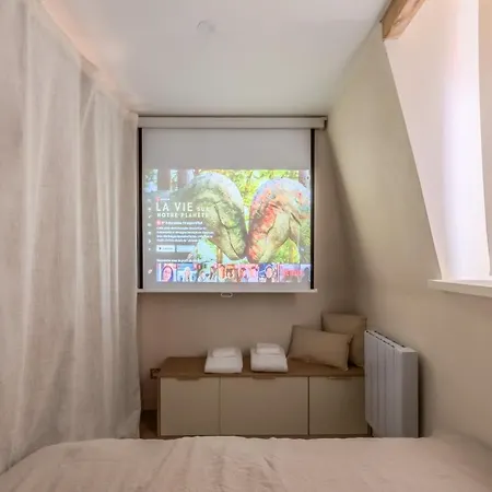 Duplex Standing Centre - Aux Bleuets *