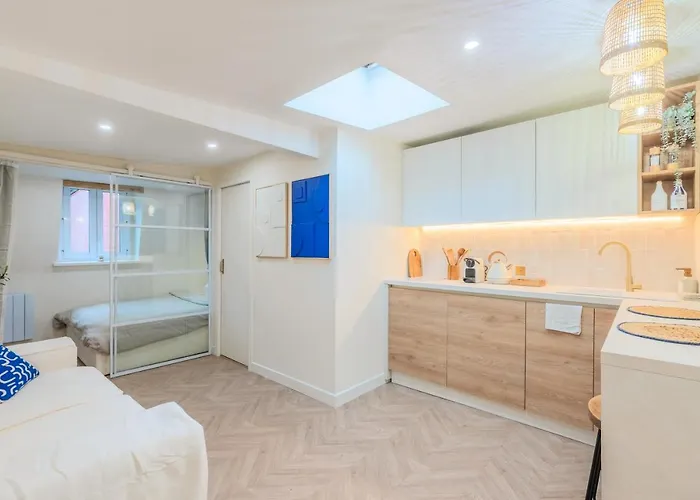 Duplex Standing Centre - Aux Bleuets 公寓