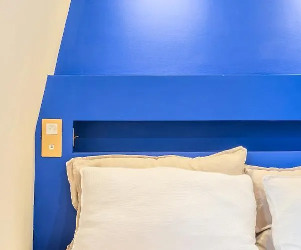 Duplex Standing Centre - Aux Bleuets 公寓 *