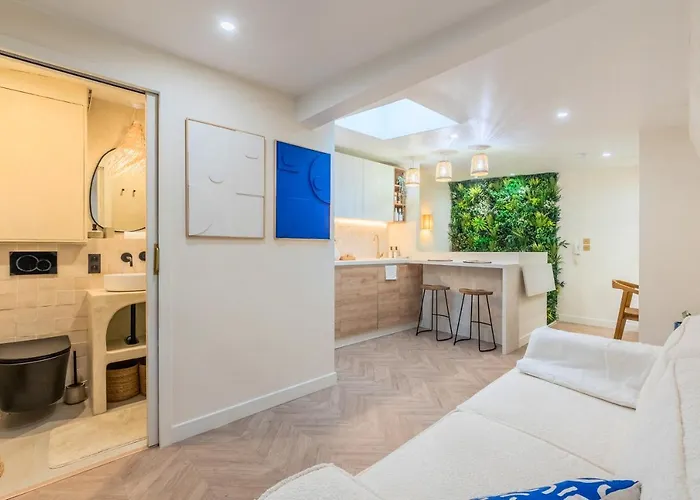 Apartment Duplex Standing Centre - Aux Bleuets