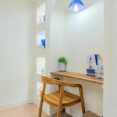 Duplex Standing Centre - Aux Bleuets